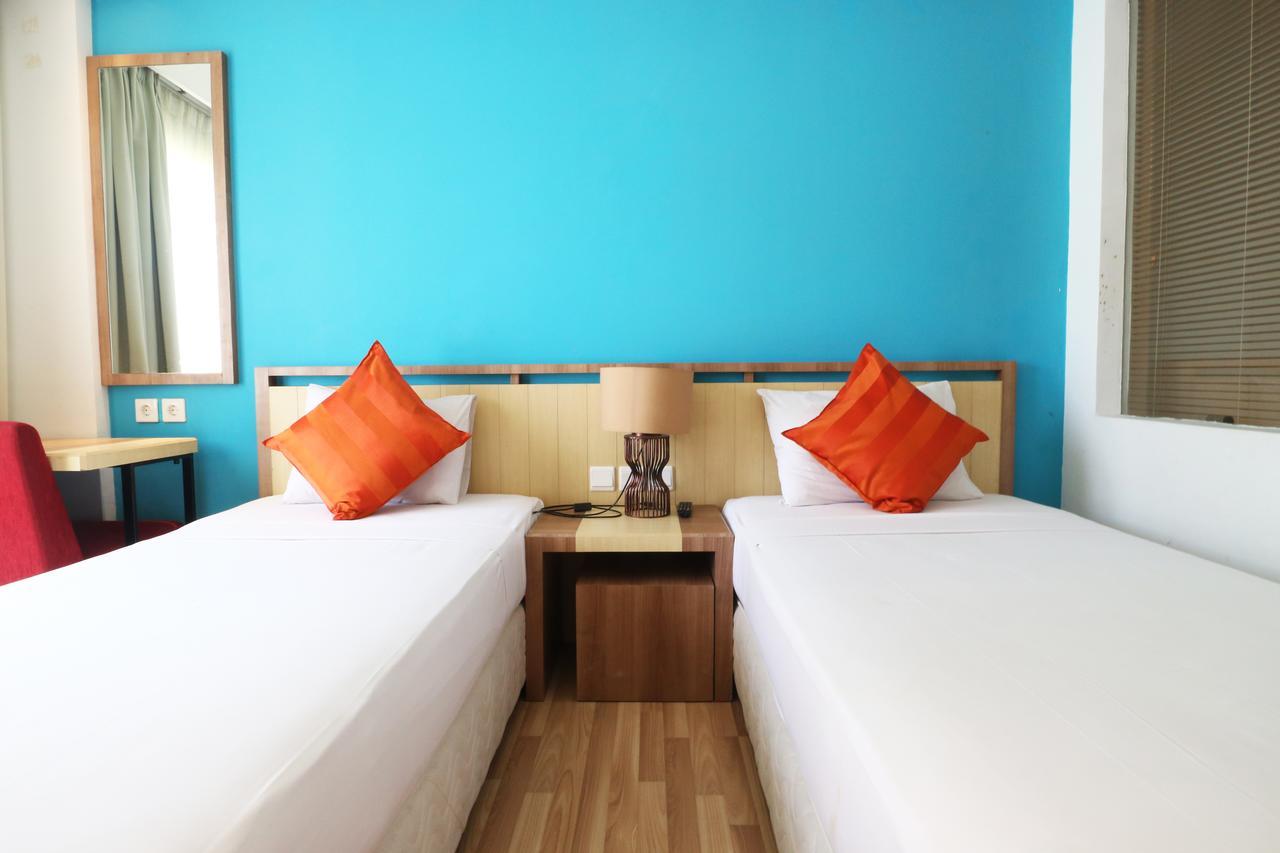 Santosa City Hotel Denpasar  Exterior photo